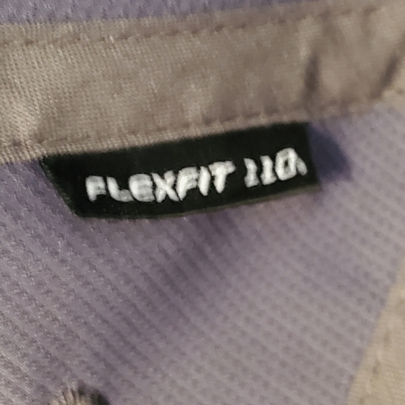 Callaway Dark Grey Baseball Hat. Flex Fit Golf - Picture 4 of 5